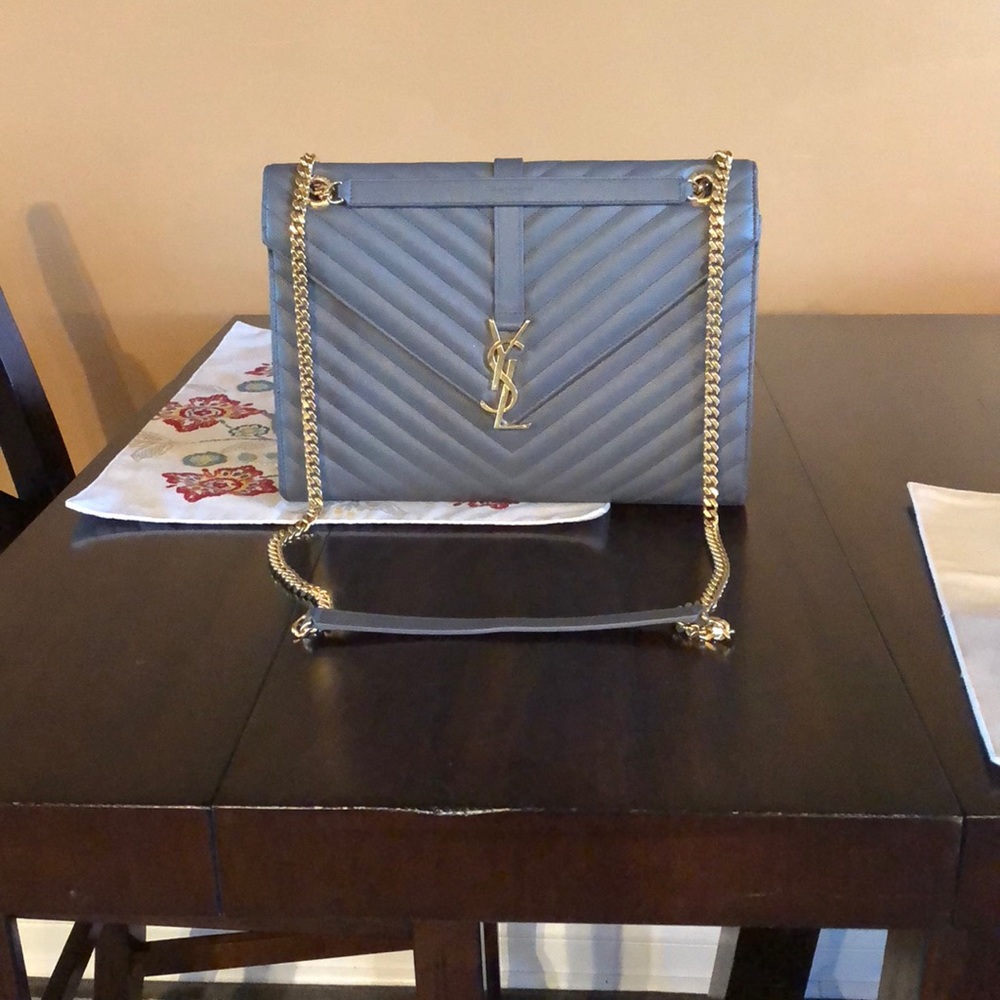 Yves Saint Laurent Handbag